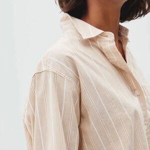 Everlane Beige and White Striped Shirt